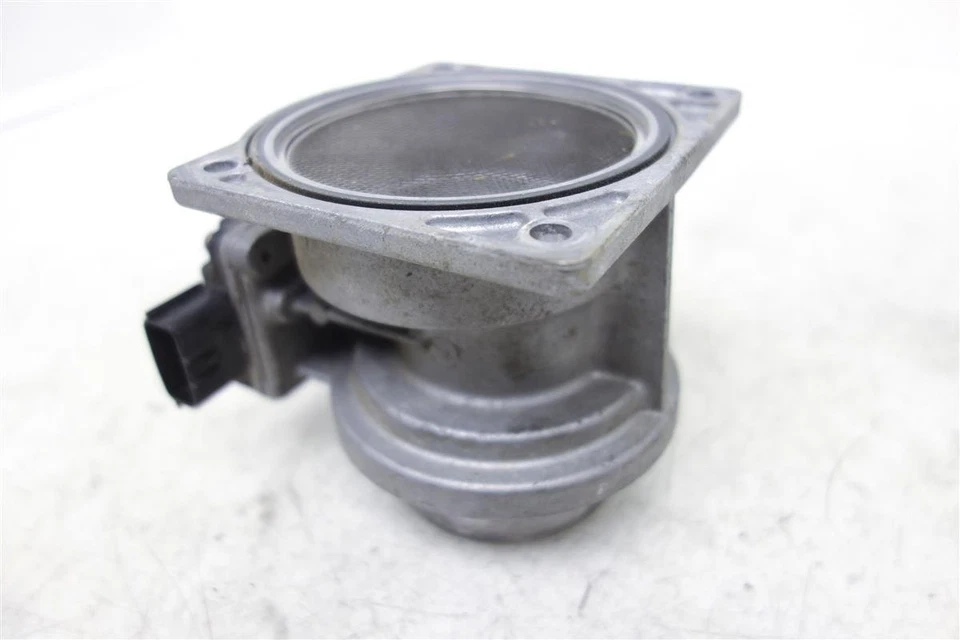 Sensor medidor de flujo de masa de aire Nissan Quest 1996-1998 22680-1B000 Foto 3 de 3