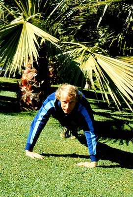 Berti Vogts Tenerife Spain vacation training jogging suit gard- 1970s Old Photo