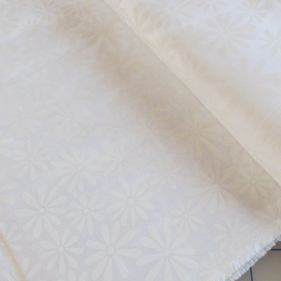Yard ~ White On White Daisy Flower ~ $3.99 Ships Any Amount Of Fabric.