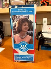 NIB Jacqueline Bouvier Kennedy Talking Action Figure 2005 Toy Presidents