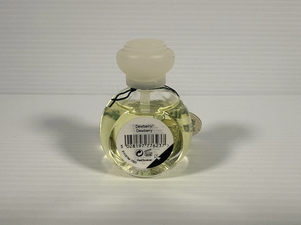 The body shop PERFUME OIL - DEWBERRY 15 ML. - Image 3 of 4