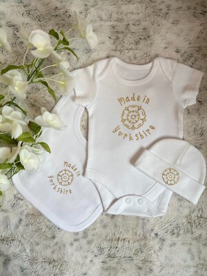 ''Made in Yorkshire'' New Born Gift Set with baby grow bib and cap 0-1 & 0-3 month