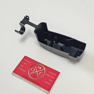 New OEM 90-00 LS400 95-00 SC300 SC400 8282150050 Positive Battery