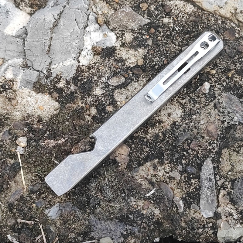 Hamans Titanium EDC Pry Bar With Nail Puller Bottle Opener Function With Pocket Clip EDC Tool (Grey - View #9