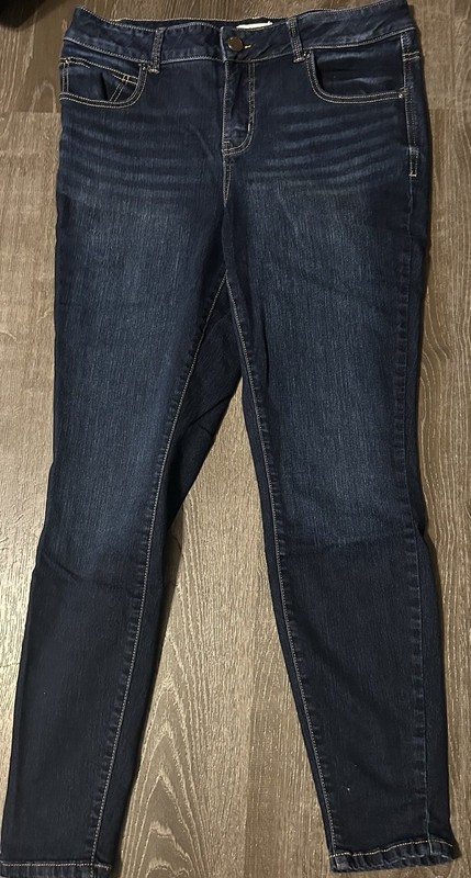 M Jeans By Maurice’s Everflex Women’s Size 14W Jeans