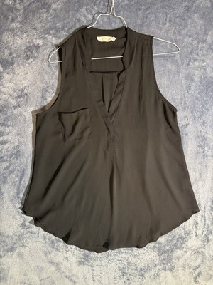 Lush Women s Black Chiffon Sleeveless V-Neck Button Pleated Blouse Size Medium 