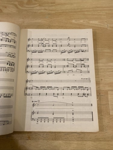 Cancionero Elton John and Bernie Taupin Volumen II Completo 1974 piano y letra - Imagen 10 de 13