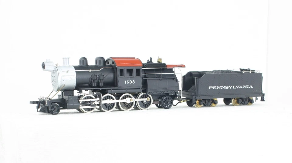 HO Mantua Pennsylvania Railroad 2-8-2 Camelback Locomotive & Tender 322-20 - Image 4 of 4