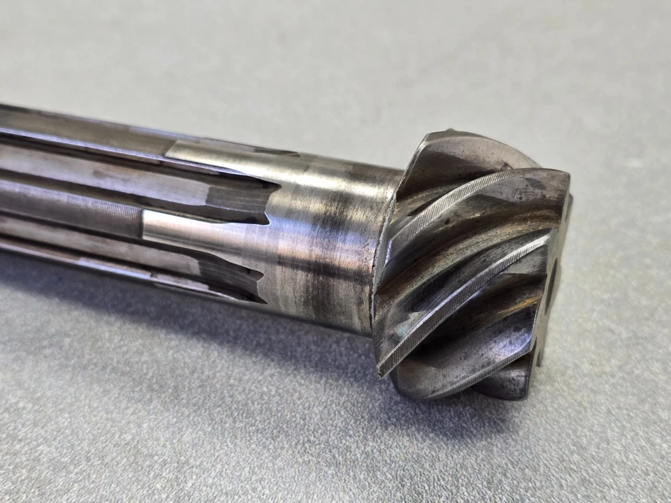 USED ORIGINAL GENUINE PORSCHE 356A 356B 356C 356SC 7:31 PINION SHAFT 7/62 #4371 - Image 4 of 4