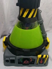 Beast Lab STEALTH STRIKE REPTILE COBRA and 80+ Lights, Sounds & Reactions 