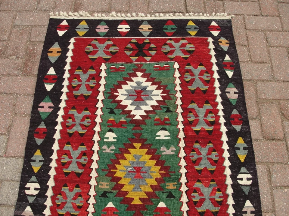 3x5 Rugs for living room, boho decor kilim Rugs, Vintage Turkish carpet rug - Image 3 of 4