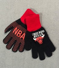 Chicago Bulls NBA Basketball Vintage KIDS OSFA Winter Sports Gloves Mittens NEW