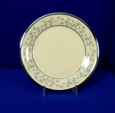 Vintage 1960s Lenox China Windsong 5 Piece Setting Ivory Platinum Trim