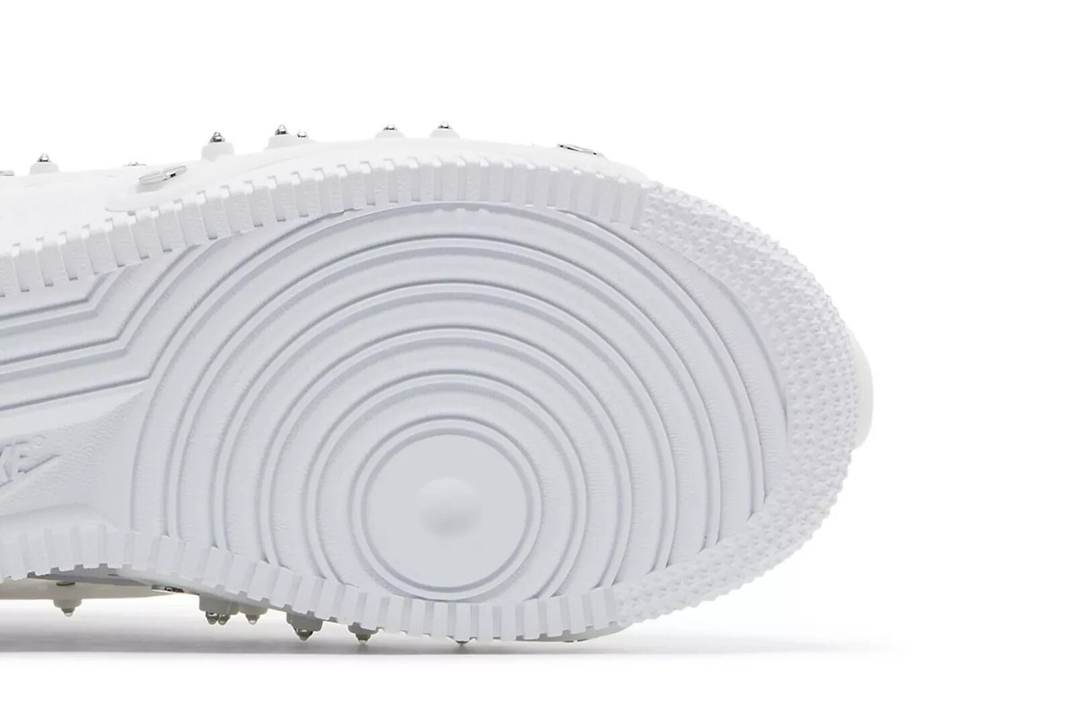 Nike CV7668-100 ホワイト スニーカー　SWRVSjKI Nike WMNS × Swarovski® Air Force 1 Low Crystal White CV7668