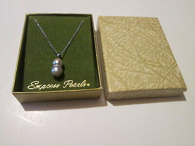 ★VINTAGE HOLLYWOOD★ Double Ring Pearl Necklace s-l400.jpg