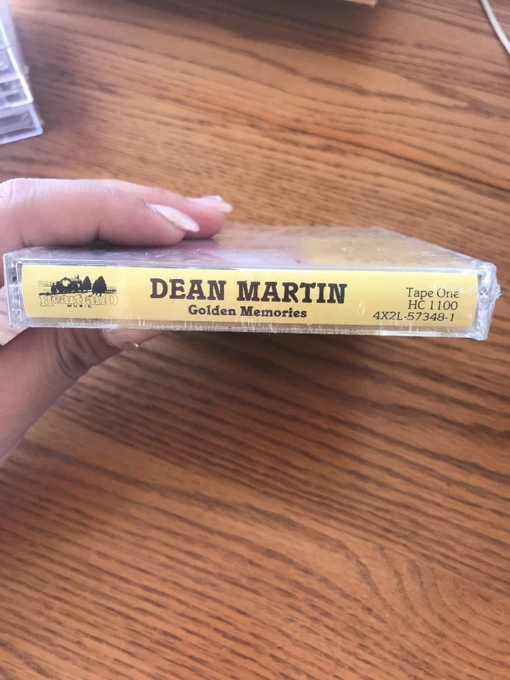 Dean Martin Golden Memorise Cassette Sealed Ships N 24h - Image 3 of 3