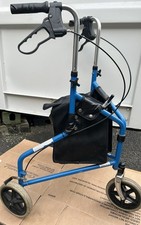 Lightweight Rollator Aluminium Walker 3 Wheeled Walker With Shopping Bag