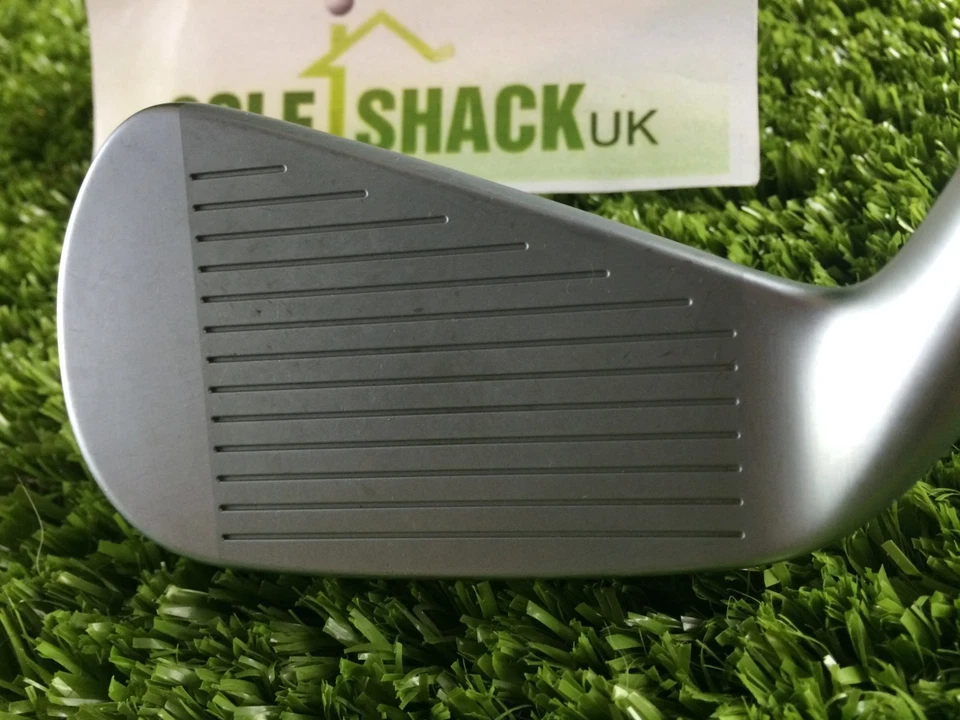 Taylormade P.UDI Forged 2 Iron 17* with a Recoil Dart Stiff Flex Shaft (14668) - Image 4 of 4