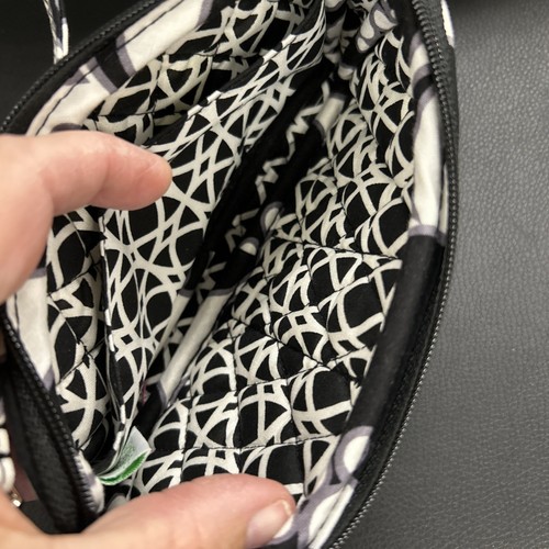 Vera Bradley Carry It All Wristlet Wallet Tech Case Black/White/Gray - Picture 5 of 12