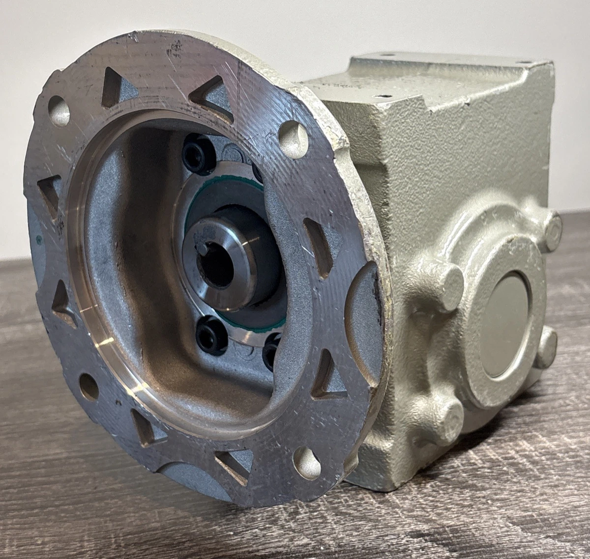 Dodge Tigear 17Q30L56SP 30:1 Worm Gear Reducer 859 lb-in 1750 RPM photo 4