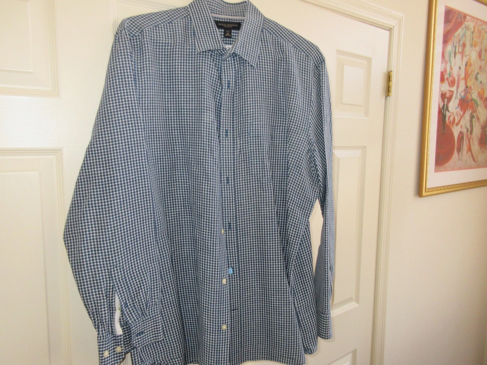 Banana Republic ,17-17 1/2 , Size XL , Classic Fit , 58% Linen , 42% Cotton