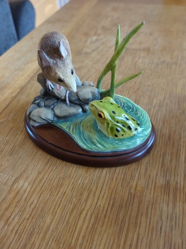 "Border Fine Arts ""Feldmaus & Frosch"""