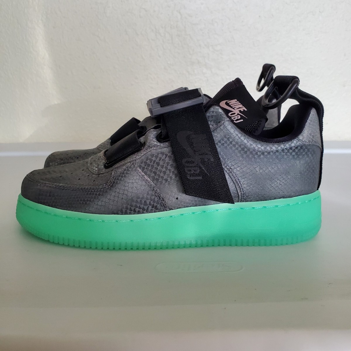 Hacer Senador márketing Nike Air Force 1 New Utility OBJ Odell Beckham Jr Grey Glow Size 7  (AV2040-001) | eBay