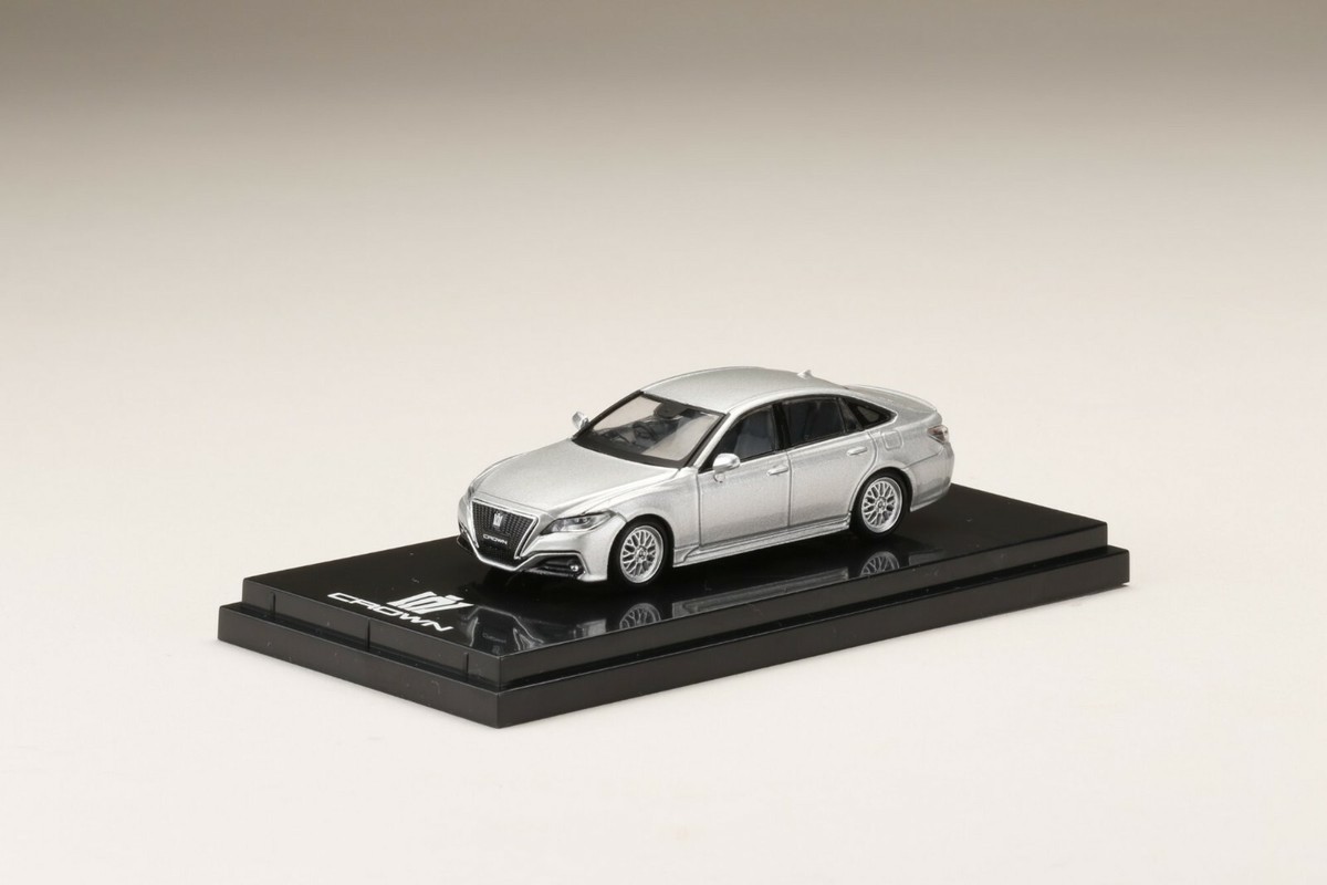 プレイアート クラウン ミニカー 1/64 1/64 Hobby Japan Toyota CROWN 2.0L RS advance CUSTOMIZED