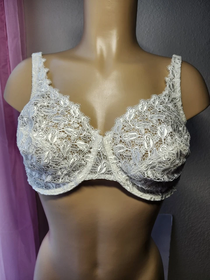 Sujetador con aros de encaje blanco bordado Playtex Secrets 40D #4302 Foto 2 de 4