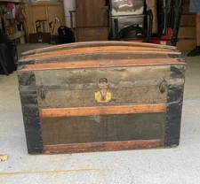 Vintage dome top steamer trunk  36x24x18.