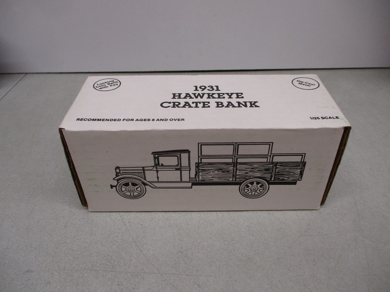 Ertl Pepsi 1931 Hawkeye Crate Bank 1/25