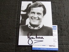 JAMES BOND Roger Moore signed autograph signed on 10x15 cm photo ACOA COA