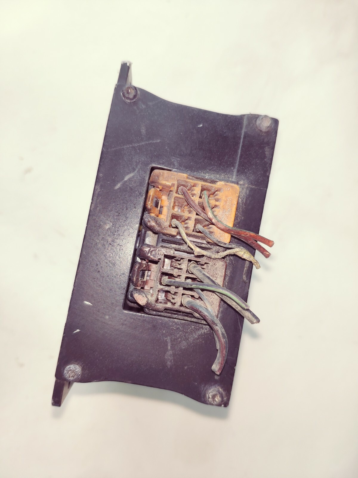 2012 FORD F250 POWER INVERTER CONVERTER BC3T19G317AB eBay