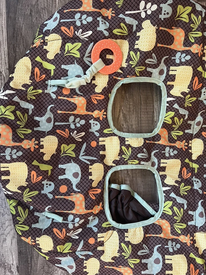 Funda Carrito de Compras Infantino Compacta 2 en 1, Neutra, Impresión Safari  Foto 2 de 4