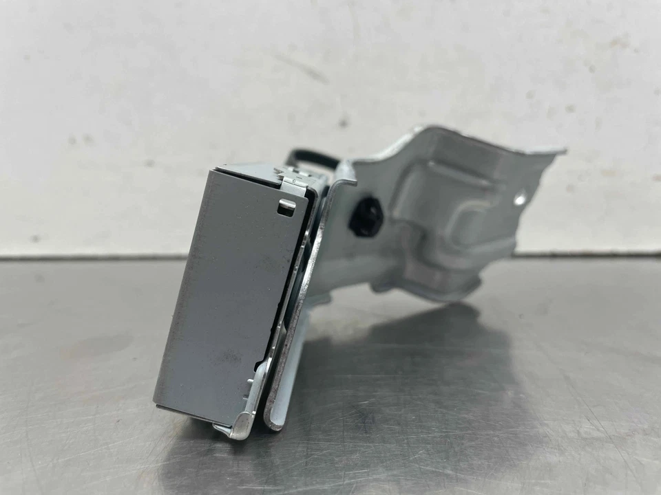 2019 Honda Odyssey Active Noise Cancellation Control Module 39200THRA111M1 18 20 - Bild 3 von 4