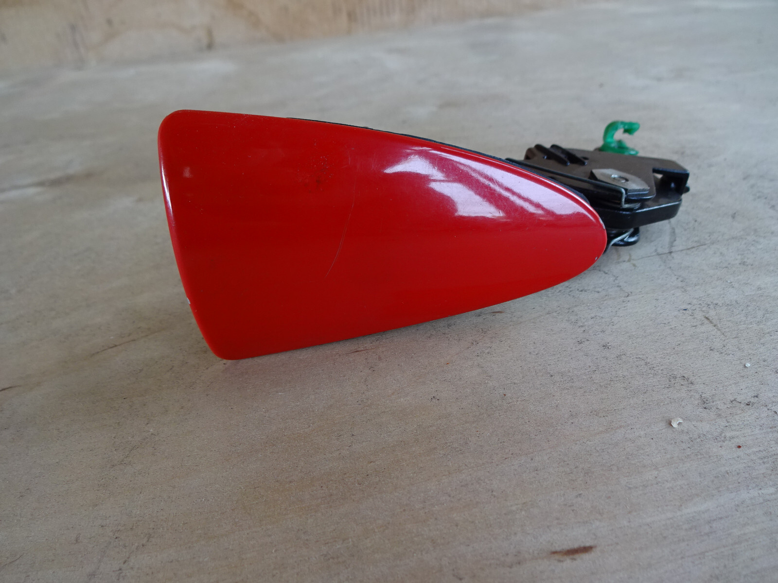 Ferrari 430,360  LH Outer Door Handle Assy (Red) P/N 63576100