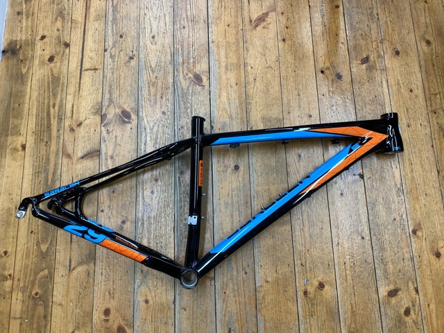 saracen mountain bike ebay