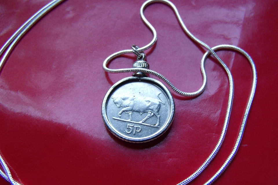 Irish🍀 Harp Coin Pendant Necklace | 1994 22" 925 Sterling Silver Snake Chain - Image 2 of 3