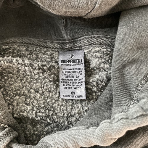 The Stray Dog Hoodie Mens XS Gray New Buffalo Michigan Hooded Sweatshirt - Picture 9 of 12