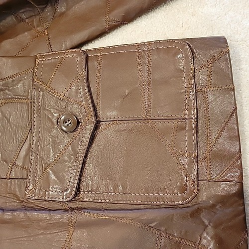 Giacca patchwork pelle vintage anni 60-70 uomo 42 Woodstock patch tasca marrone - Foto 15 di 24