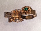 Vintage Mid Century Glove Clip Holder Gold Tone Green Crystal Etched w/ Flowers — photo 4