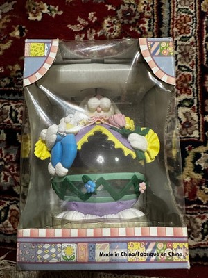 COLLECTIBLE GLASS EASTER BUNNY  NEW!! GREAT FOR TABLE OR MANTLE