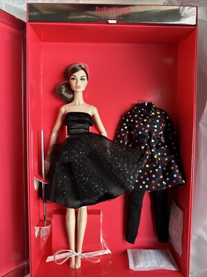 Integrity Toys 2023 When In Paris POPPY PARKER Doll WClub