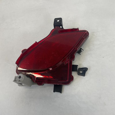 2020 Toyota Highlander Rear Bumper Reflector Left Driver Marker 