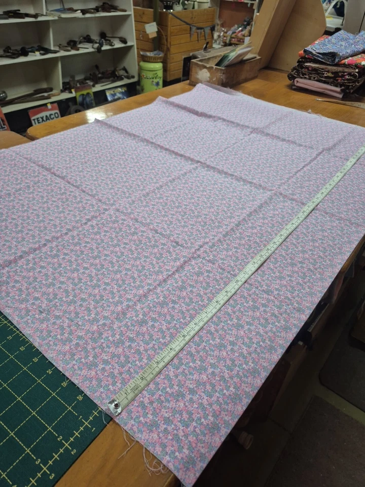 Pink Floral Poly Cotton Fabric 154cm Wide By 109cm Long - image 3 of 4