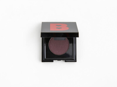 Betty Boop x Ipsy Eyeshadow That s So Betty FLIP YOUR LID Metallic Plum Purple 