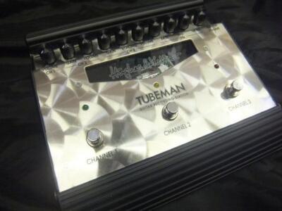 Hughes &Kettner TUBEMAN 3チャンネル エフェクター Effector Hughes & Kettner Tubeman 3-Channel Specification