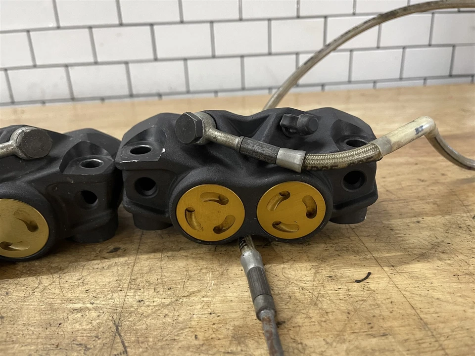 Líneas de pinzas de freno delanteras Can-Am Spyder RT-S SE5 RT RS SM5 08 09 10 11 12 OEM Foto 2 de 3