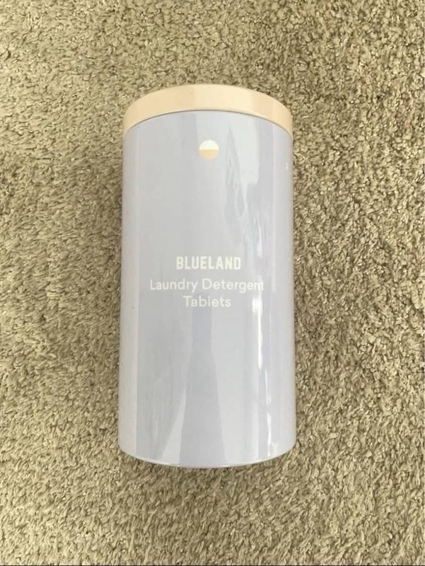 Blueland laundry detergent container