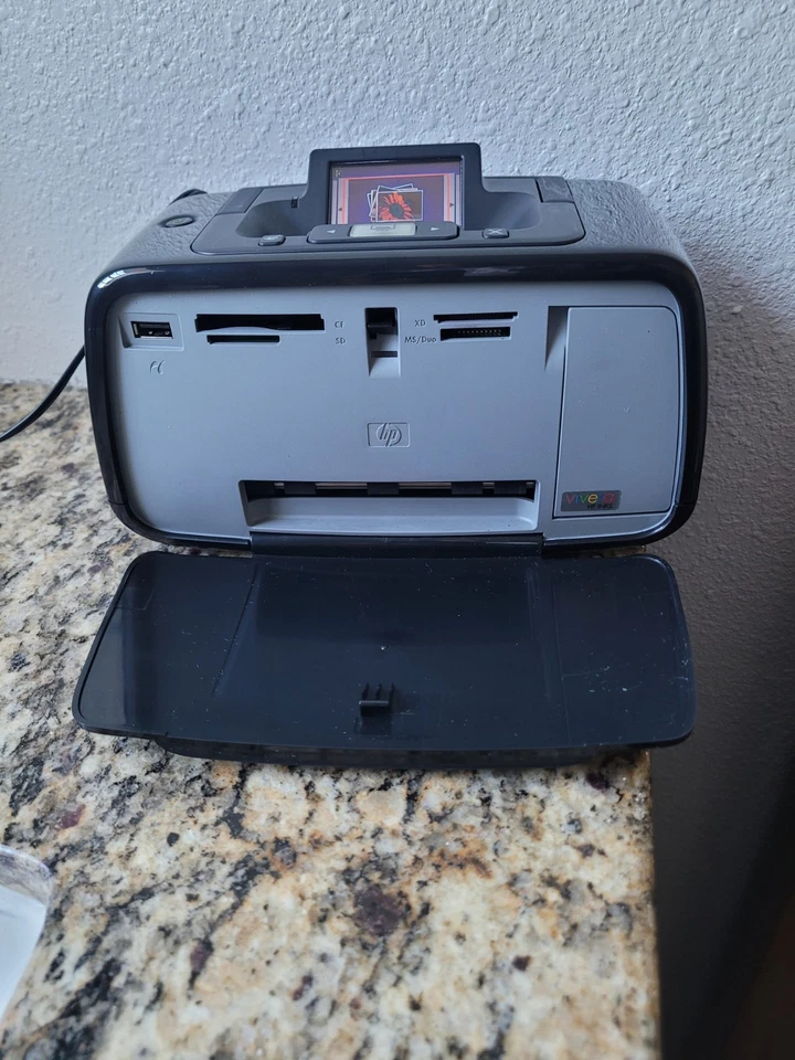 HP Photosmart A526 Q8526A black Compact Inkjet Digital Photo Printer Not Tested - Image 3 of 4